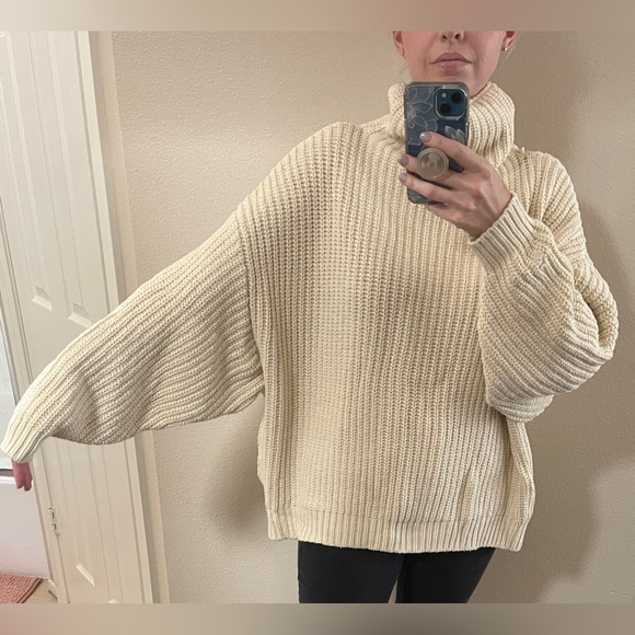 Free People oversized mockneck sweater - Picture 7 of 13